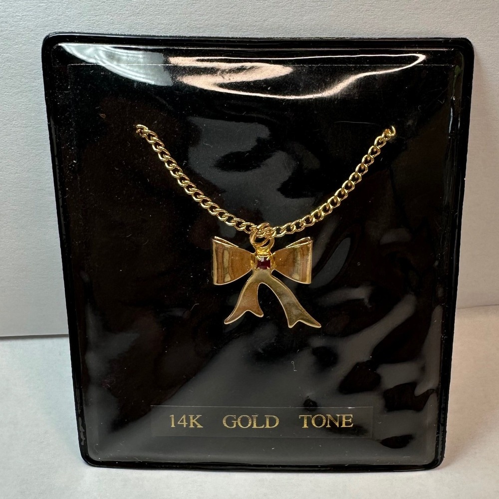 Womens Necklace OS 14k Gold Tone New Bow Pendant Red Rhinestone Coquette Retro